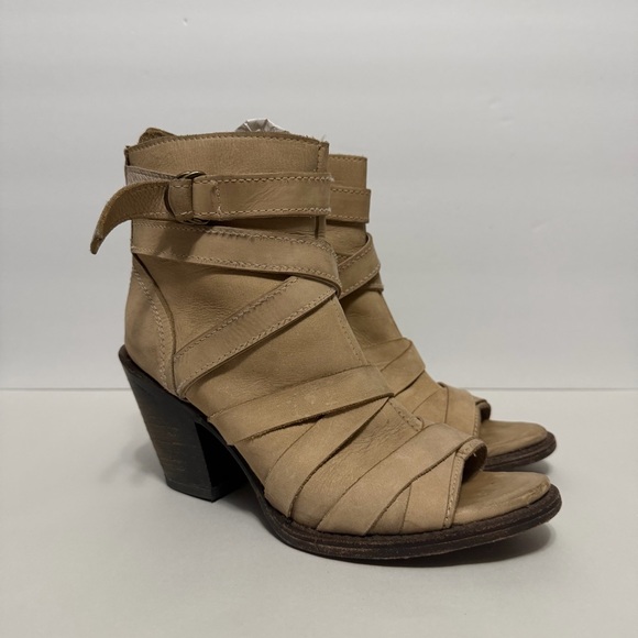 FREEBIRD Joker Leather Ankle Booties Size 7 Strappy Distressed Boho